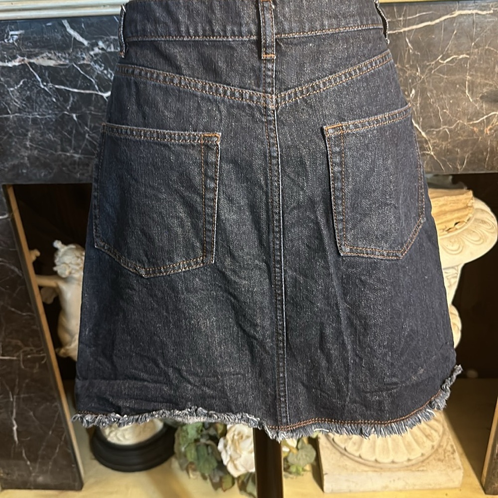 Denim Button-Front Mini Skirt - Picture 6 of 7